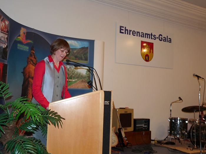 Ehrenarbeit gew&uuml;rdigt