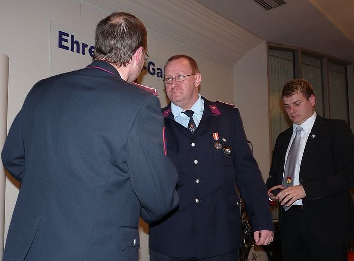 Ehrenarbeit gew&uuml;rdigt