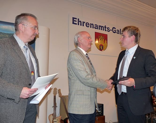 Ehrenarbeit gew&uuml;rdigt