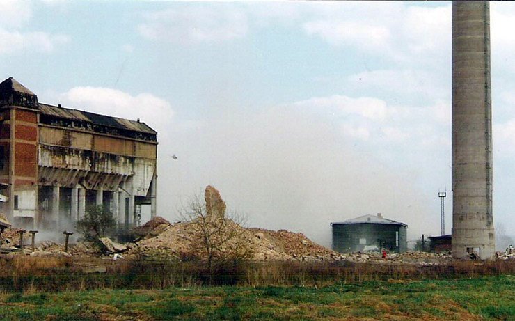 Sprengung Schornstein 6