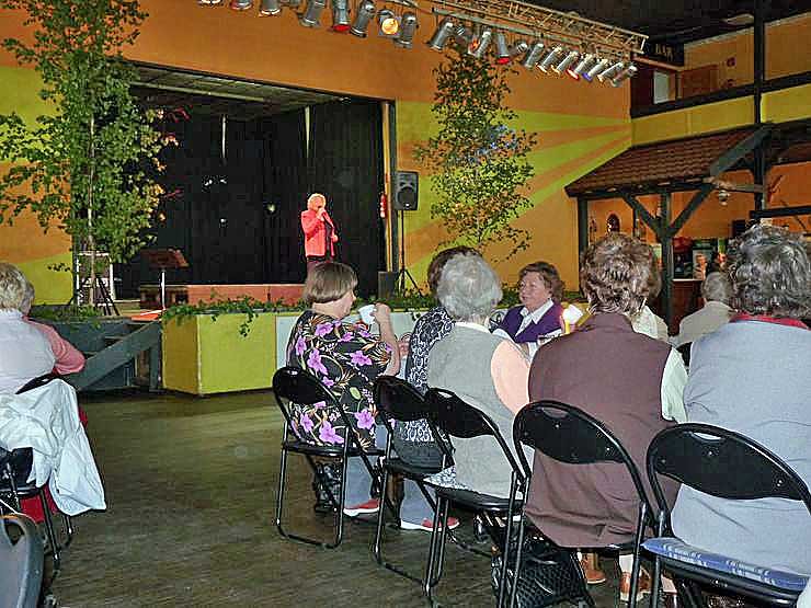 Fr&uuml;hlingsfest gefeiert