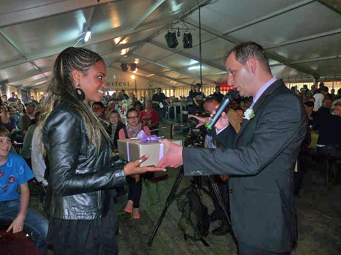 Fliederk&ouml;nigin 20011 gek&uuml;rt