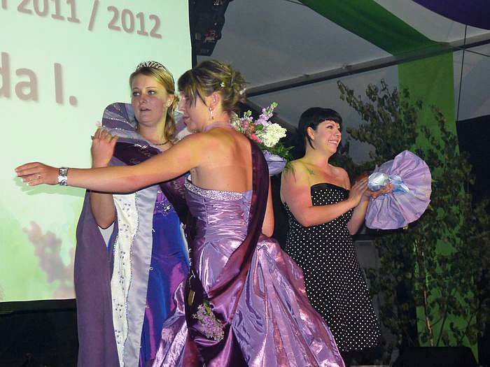 Fliederk&ouml;nigin 20011 gek&uuml;rt