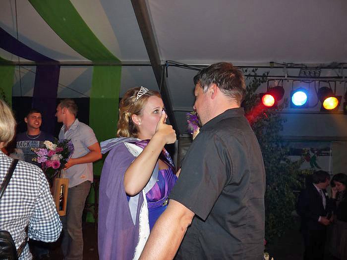 Fliederk&ouml;nigin 20011 gek&uuml;rt