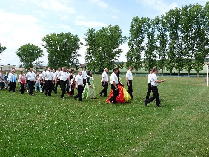 Laubk&ouml;nig gekr&ouml;nt