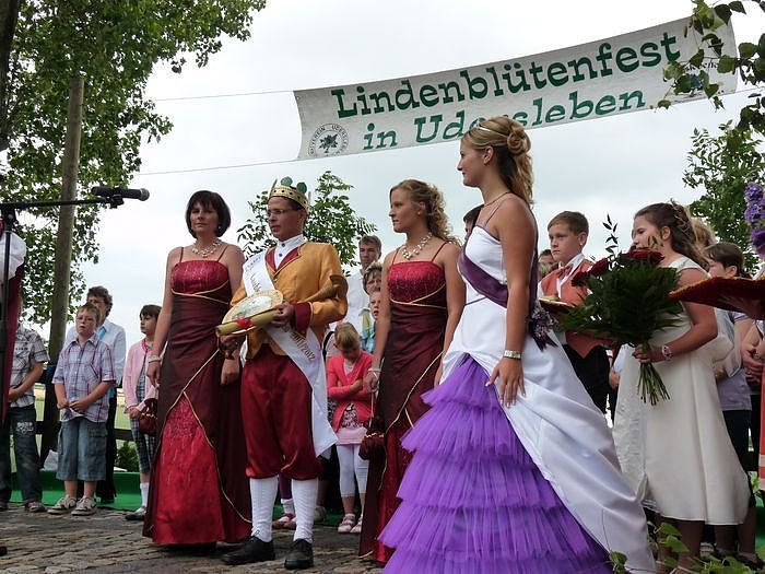 Laubk&ouml;nig gekr&ouml;nt