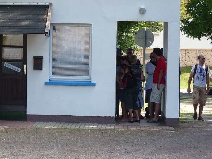 24 Stunden Schwimmen begonnen
