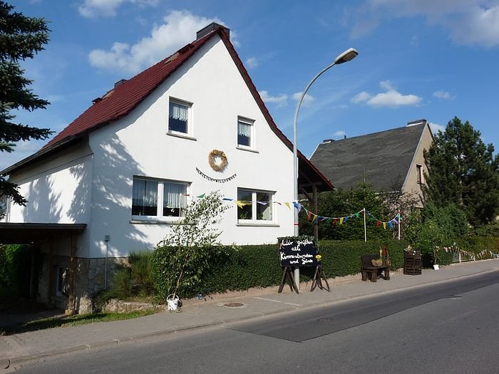 Ein Ort schm&uuml;ckt sich