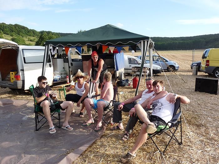 Erste Kirmesburschen angereist