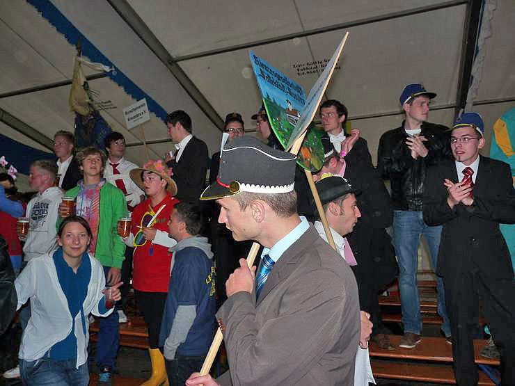 St&uuml;rmisch gefeiert