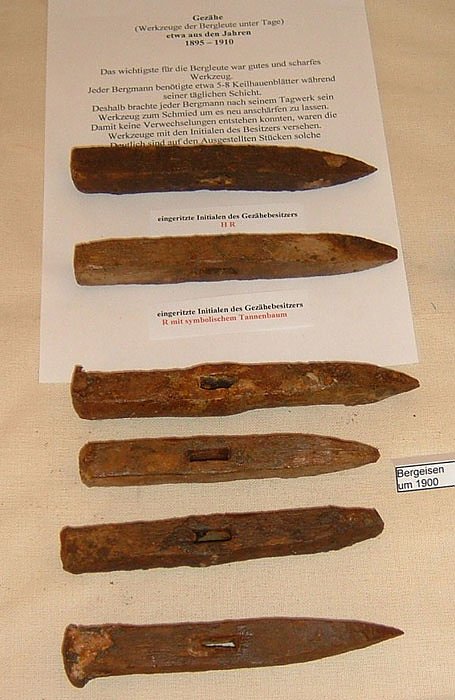 Schl&auml;gel und Eisen 