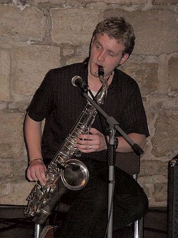 Klasse Musik im Keller