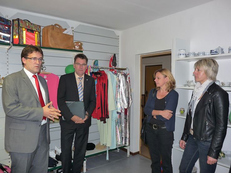 Sozialkaufhaus besucht