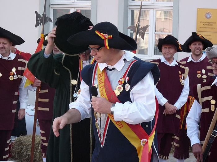 Umzug der Hausm&auml;nner