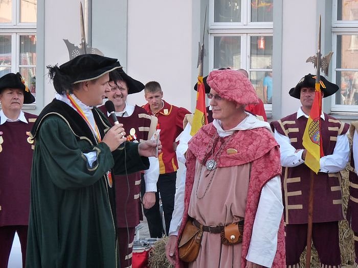 Umzug der Hausm&auml;nner