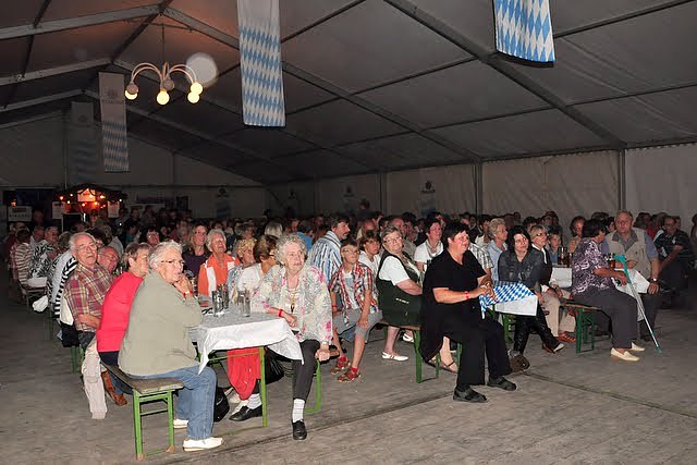H&ouml;hepunkt beim Oktoberfest (1)