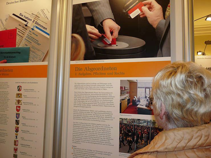 Wanderausstellung er&ouml;ffnet