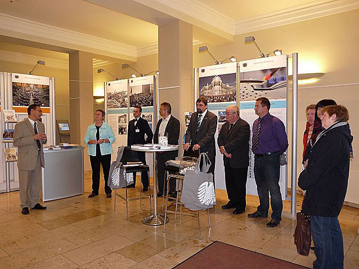 Wanderausstellung er&ouml;ffnet