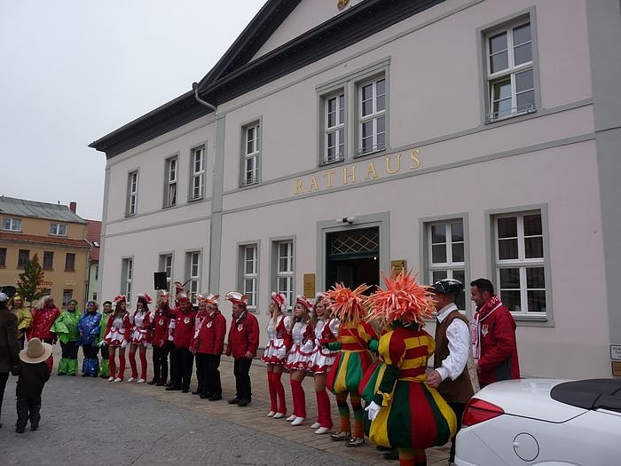 N&auml;rrischer Auftakt