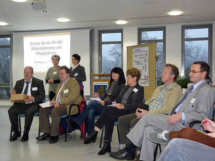 Demokratie in Schulen