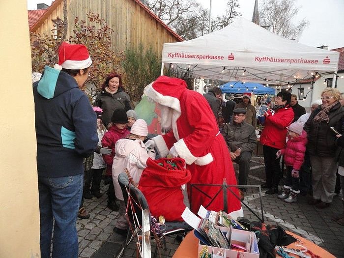 Weihnachtsmarkt in Jechaburg