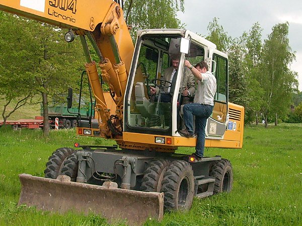 Spatenstich Skaterhalle