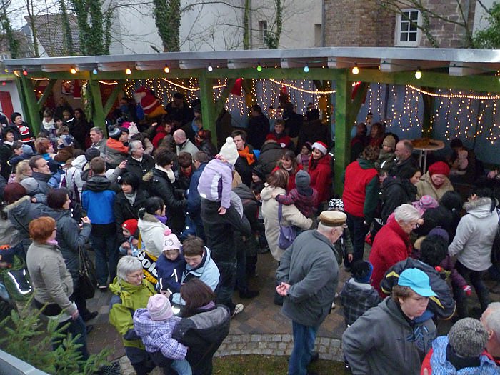 Gem&uuml;tlicher Weihnachtsmarkt Kindervilla