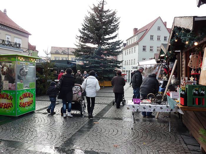 Weihnachtsmarkt gestartet