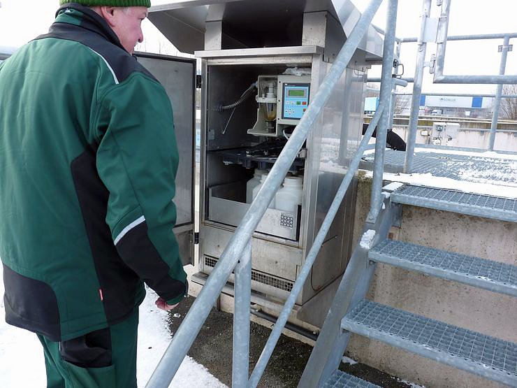 Harte Arbeit f&uuml;r sauberes Abwasser