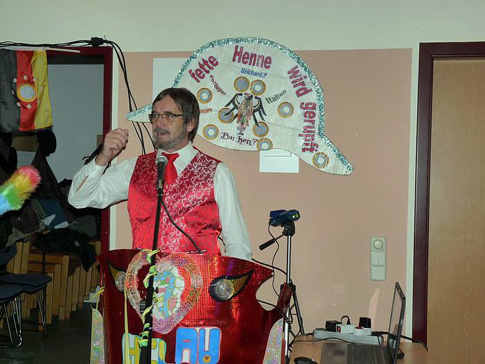 N&auml;rrisch gefr&uuml;hst&uuml;ckt