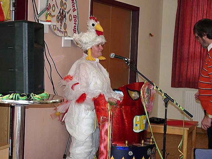 N&auml;rrisch gefr&uuml;hst&uuml;ckt