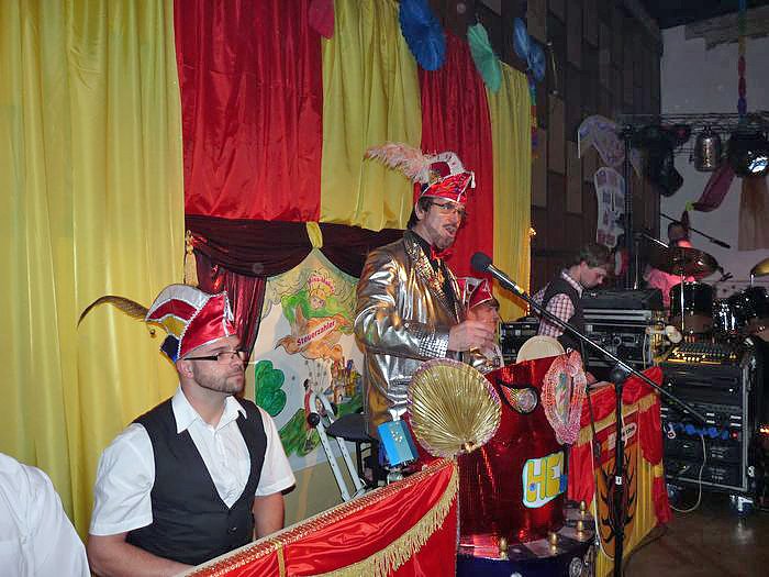 Spitzenm&auml;&szlig;iger Karneval (1)
