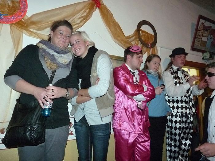 Spitzenm&auml;&szlig;iger Karneval (1)