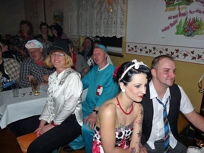 Spitzenm&auml;&szlig;iger Karneval (1)