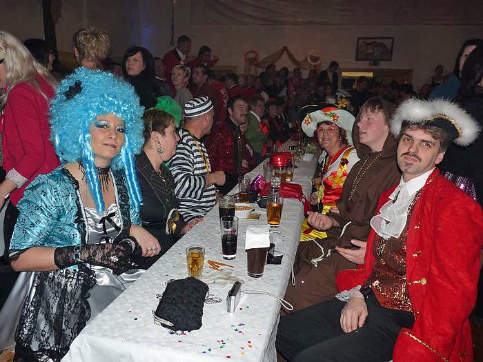 Spitzenm&auml;&szlig;iger Karneval (1)