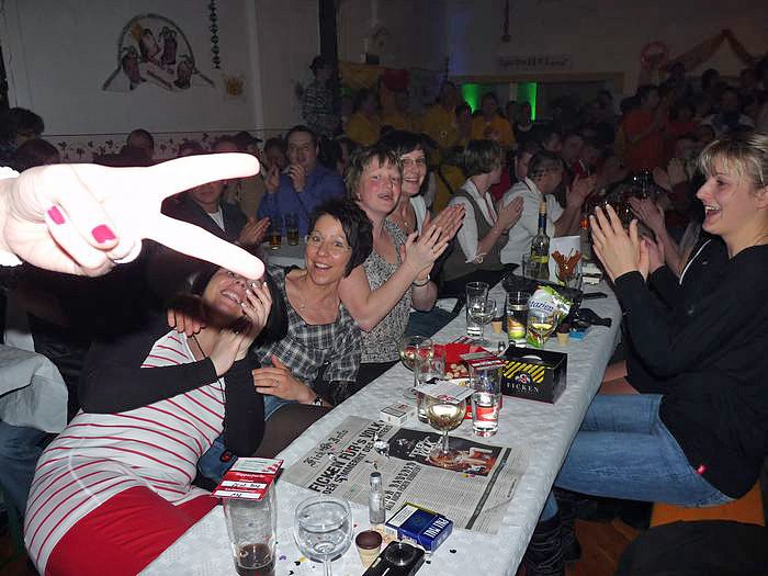 Spitzenm&auml;&szlig;iger Karneval (1)