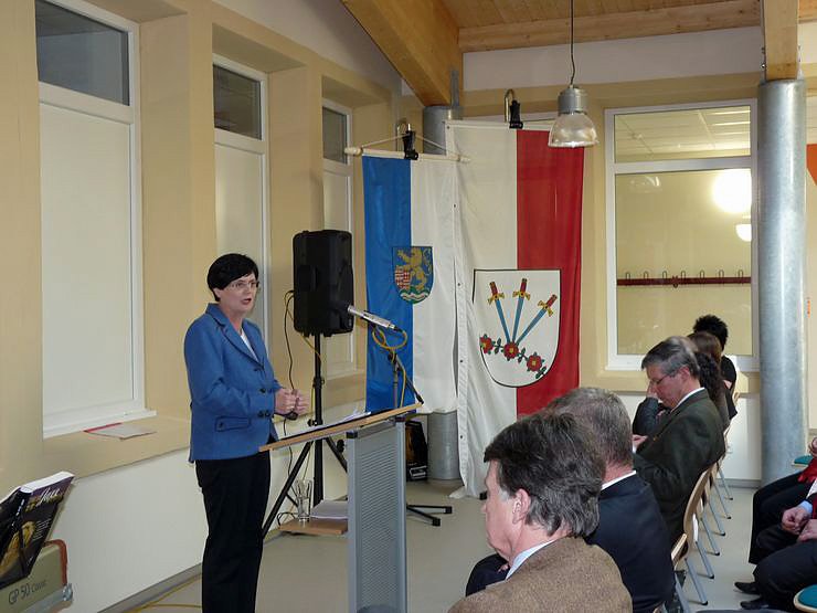 Regelschule &uuml;bergeben