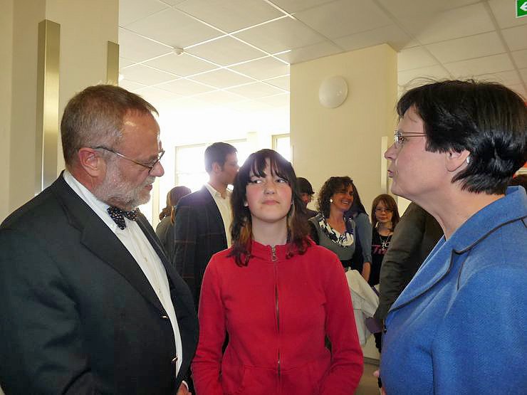 Regelschule &uuml;bergeben