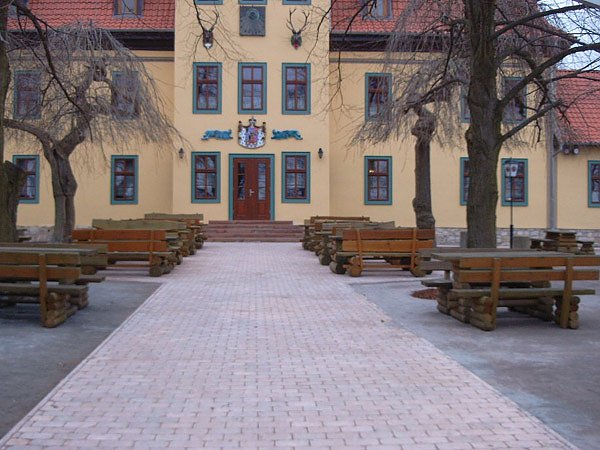 10-J&auml;hriges Jubil&auml;um Fa Ha&szlig;