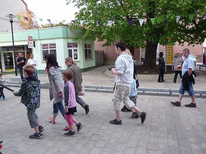 Noch mehr Biertischgarnituren n&ouml;tig