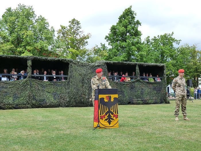 Soldaten verabschiedet