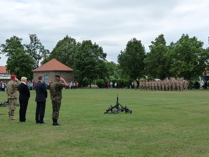 Soldaten verabschiedet