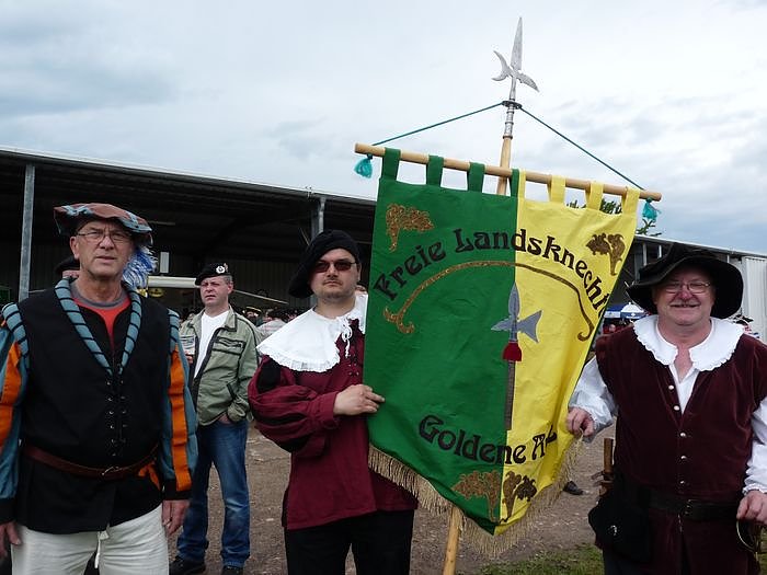 Feierlich er&ouml;ffnet