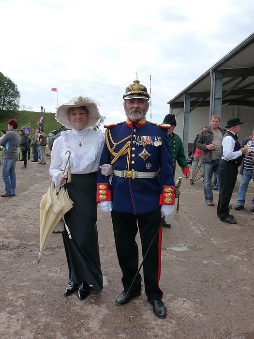 Feierlich er&ouml;ffnet