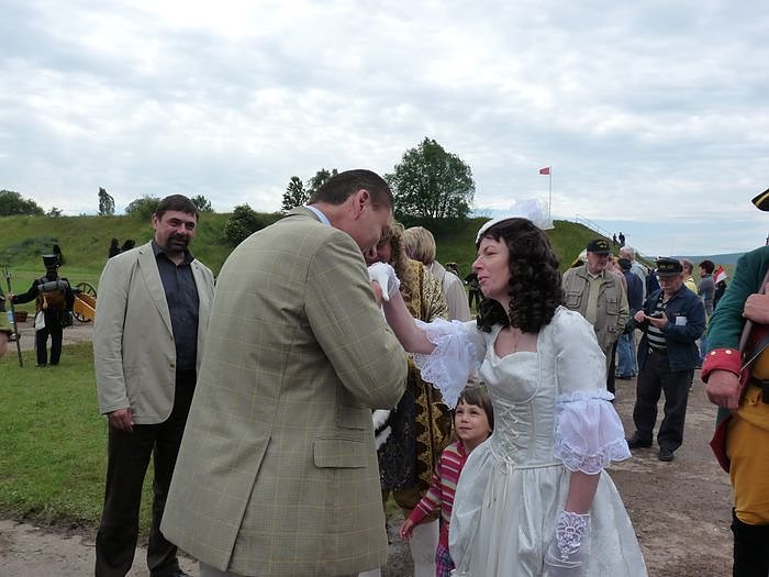 Feierlich er&ouml;ffnet