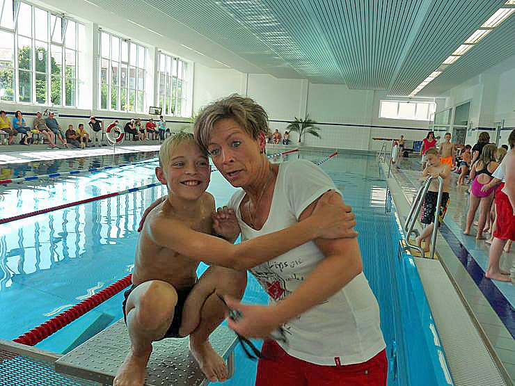 Spannende Schwimmduelle