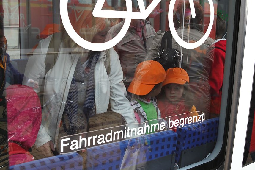 Unterwegs mit dem Zuckert&uuml;tenzug