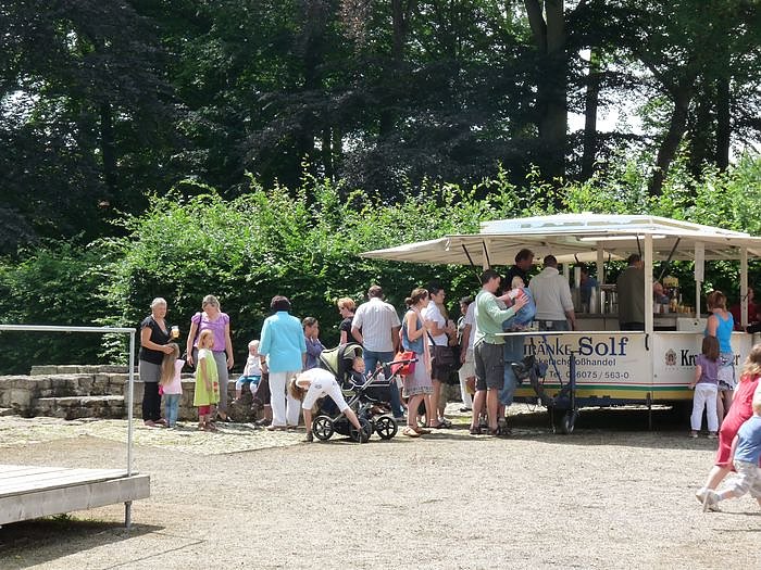 Mit Fest kam die Sonne