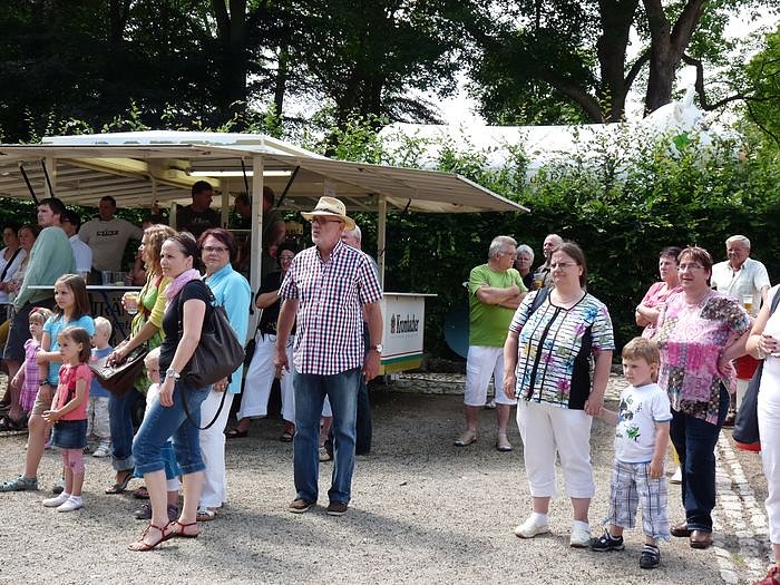 Mit Fest kam die Sonne