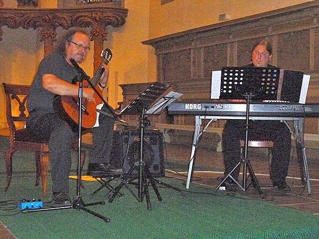 Konzert f&uuml;r Gitarre und Tasten